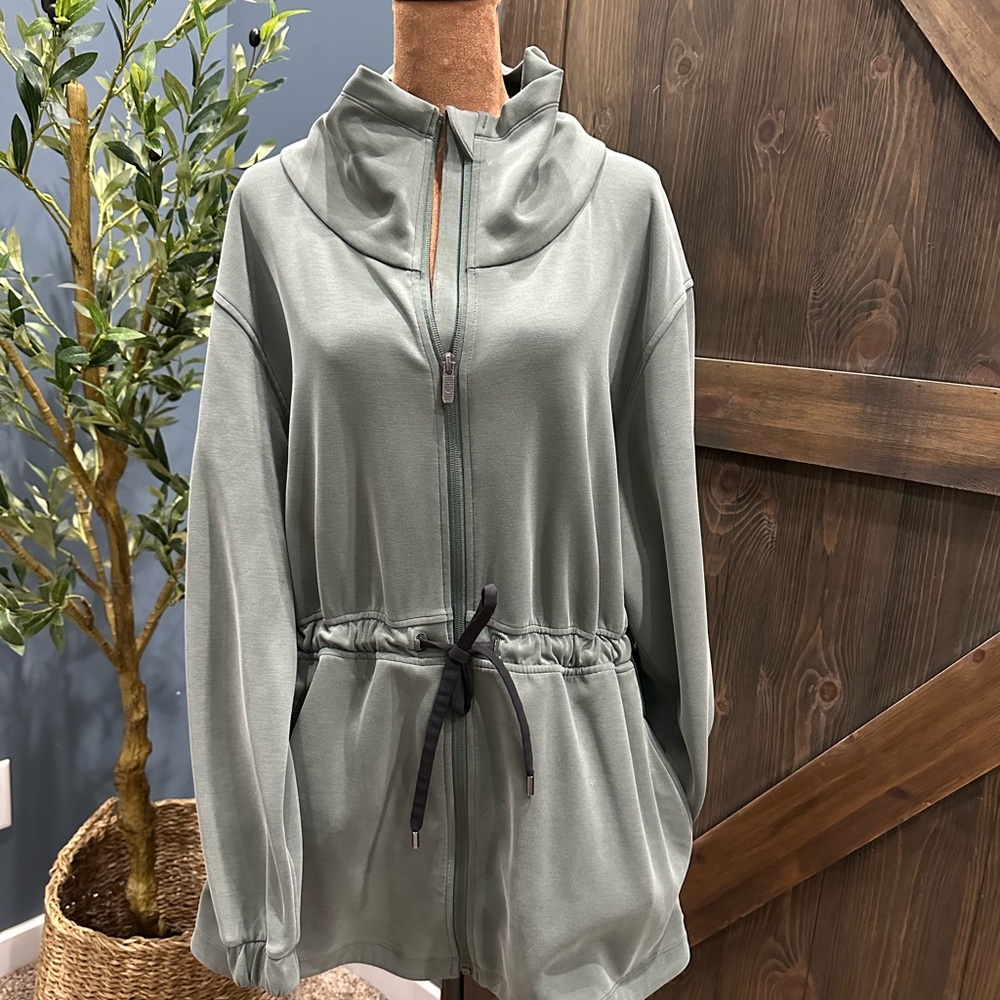 Lululemon Athletica Sage Green Zip-Up Jacket